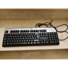 Teclados de varias marcas